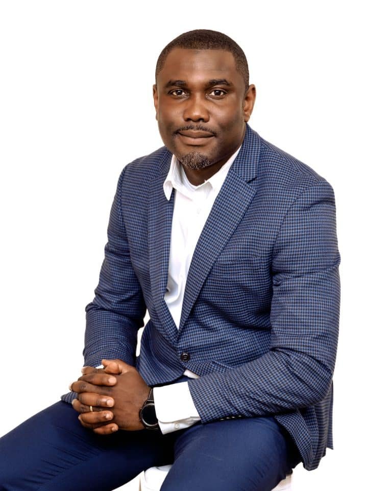 Dr. Felix Olowononi