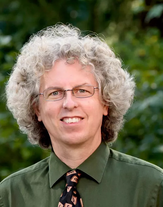  Peter Drake