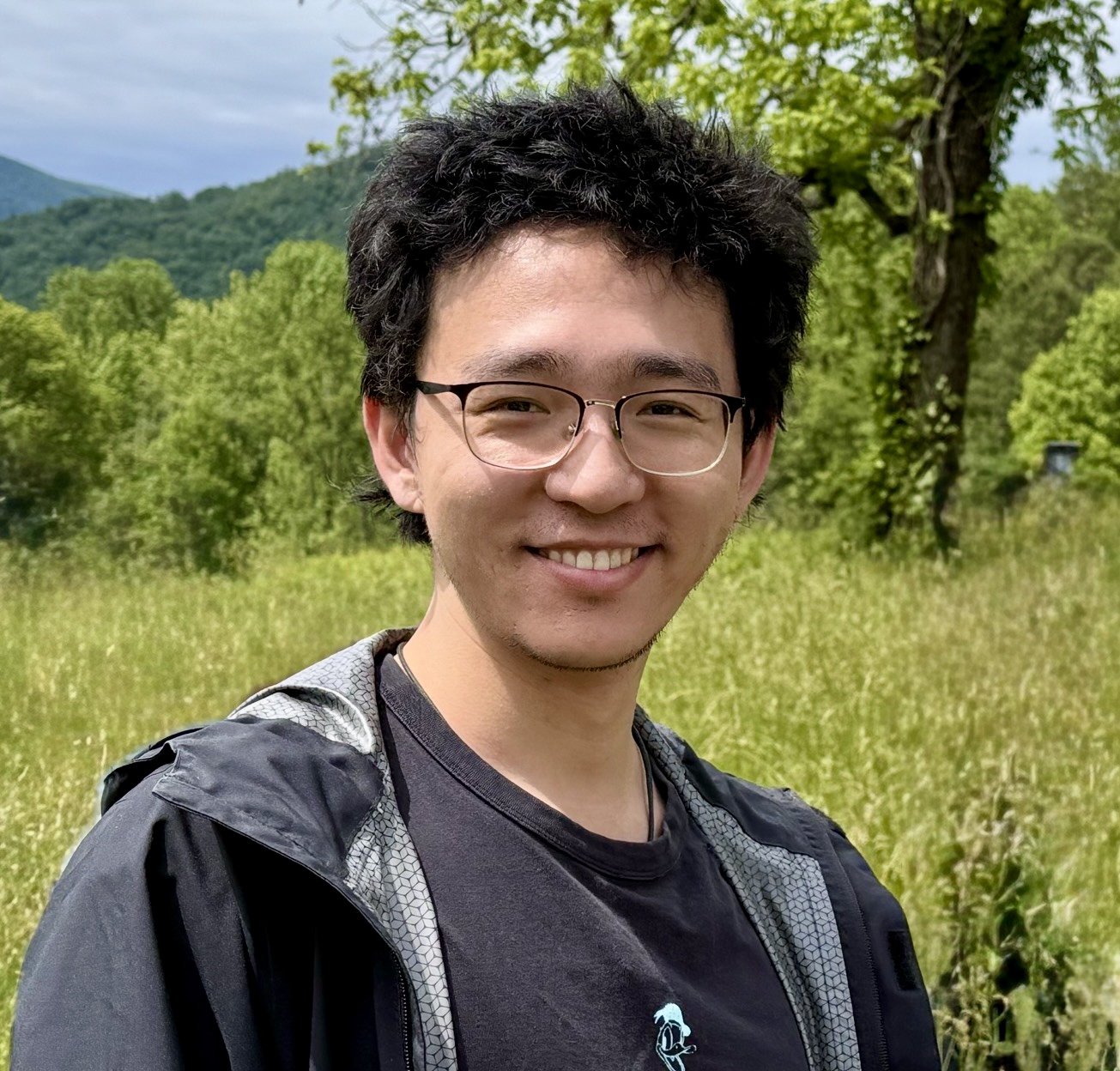 Yifan Zhang
